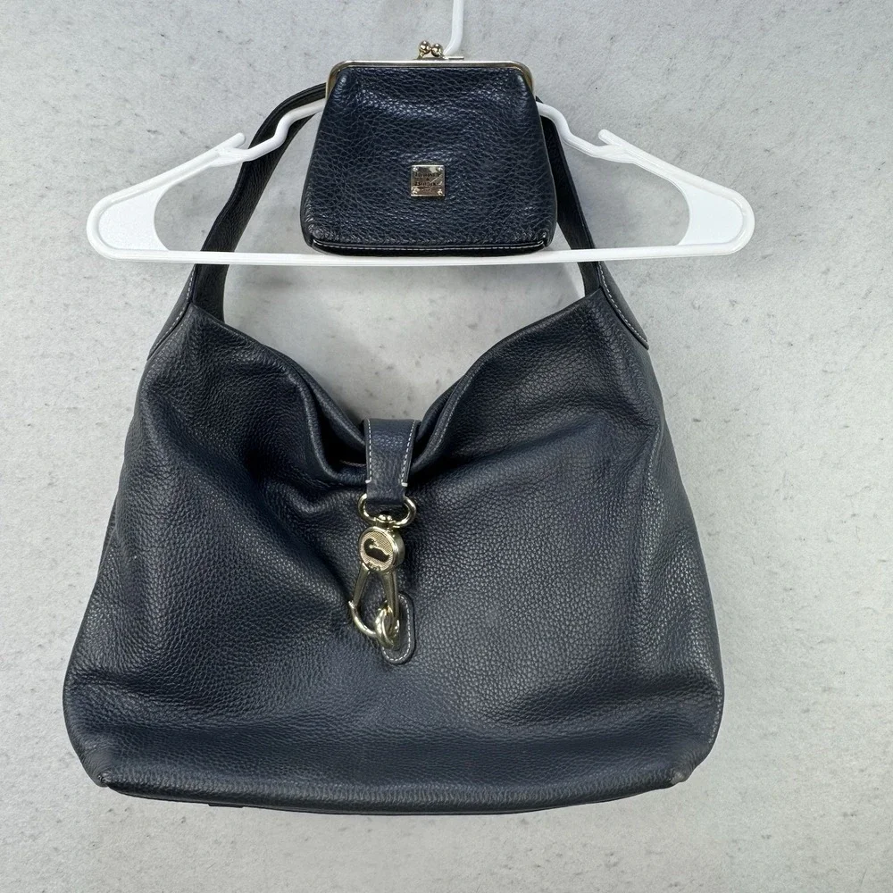Dooney & Bourke‎ Hobo Logo Lock Shoulder Bag Black Pebble W/ Wallet Gold Tone